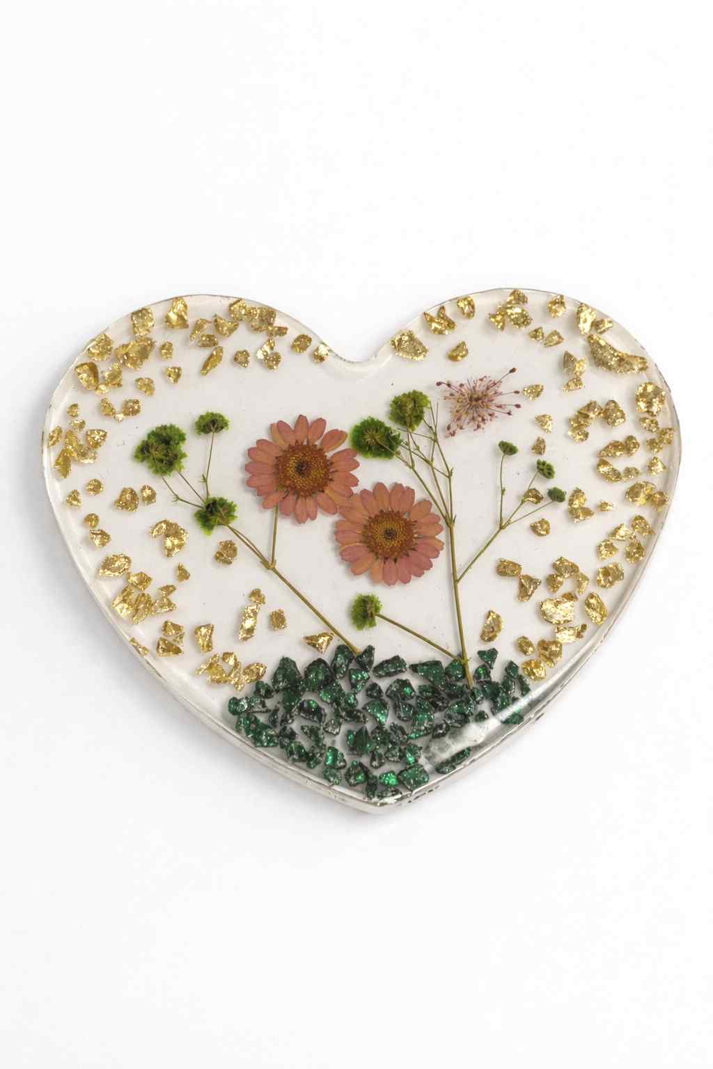 Eternal Bloom Resin Heart