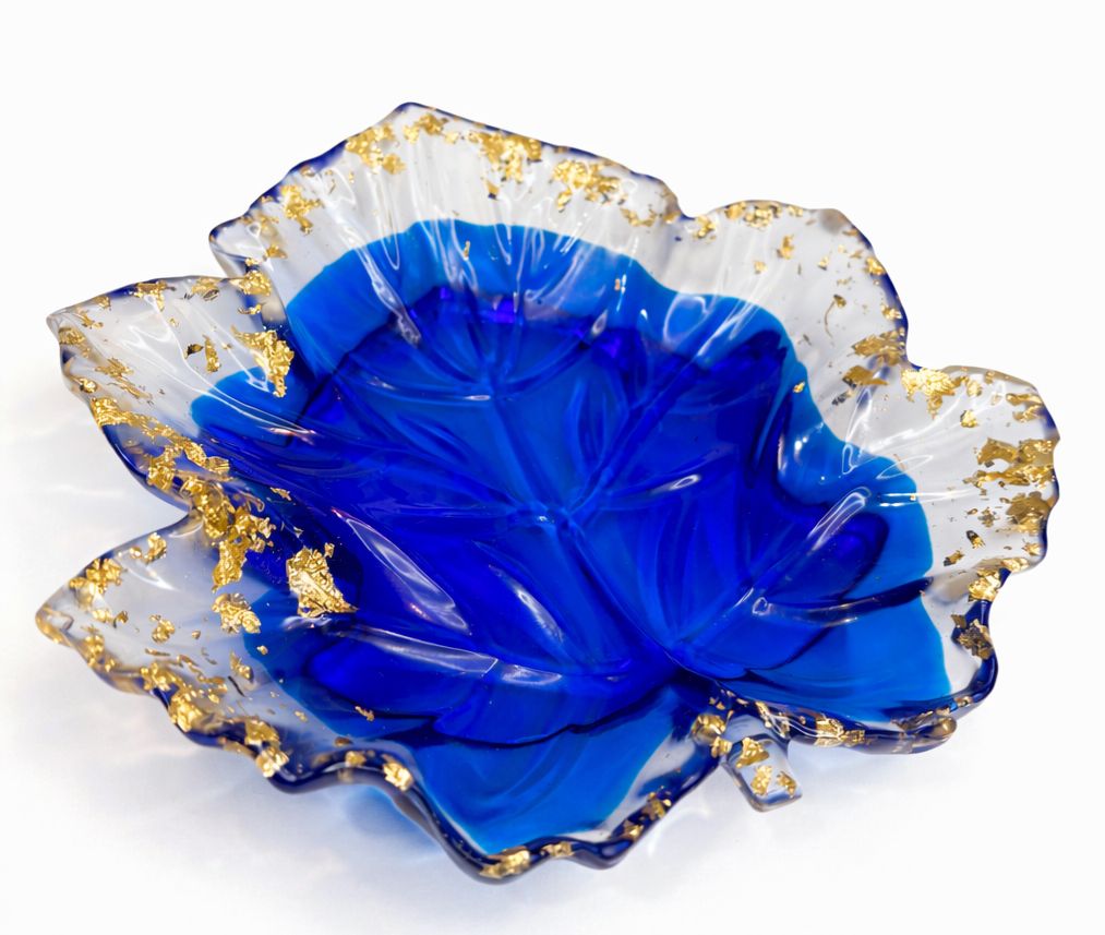 LUXURY RESIN LEAF POT