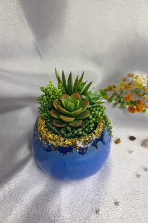 SMALL FLOWER POT/ MULTIPURPOSE USES