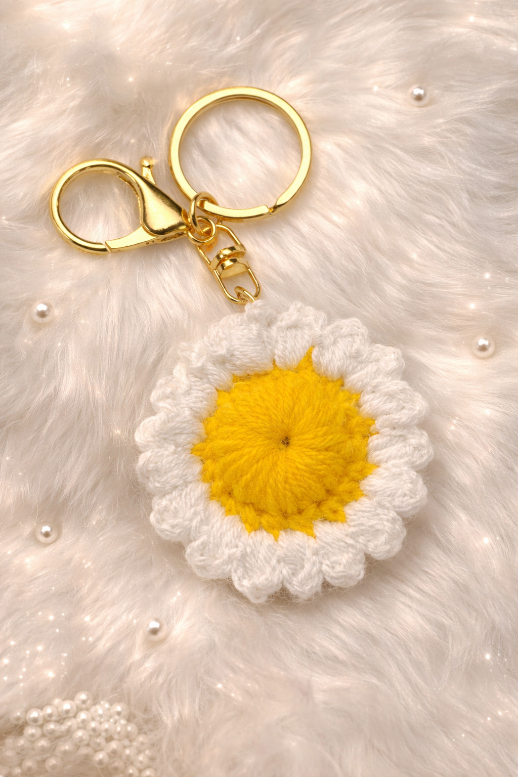 Daisy Bloom Crochet Keychain