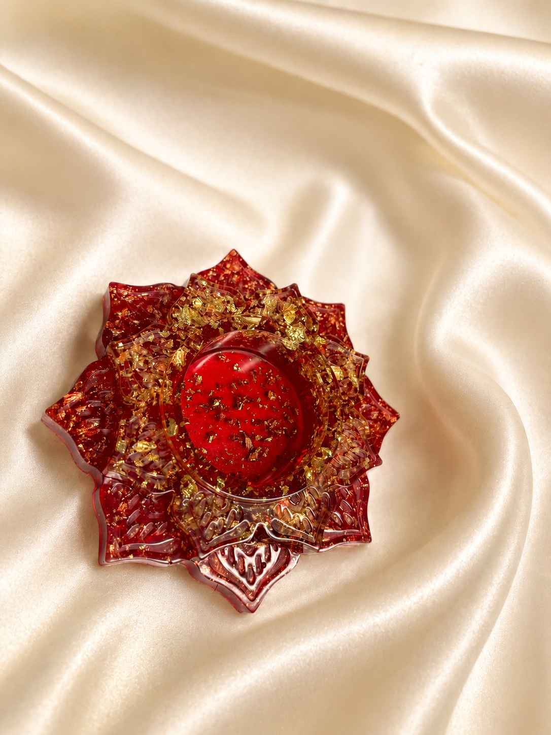 Royal Leaf Resin Candle Holder