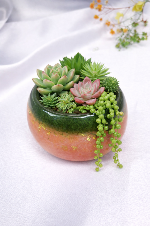 SMALL FLOWER POT/ MULTIPURPOSE USES
