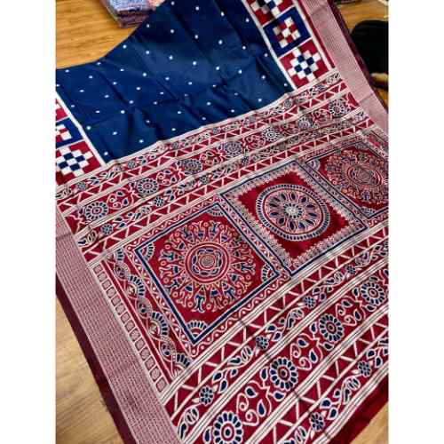 Deep Navy Blue & Maroon