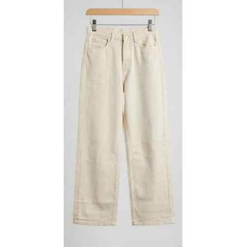 Cream High-Waist Relaxed Jeans