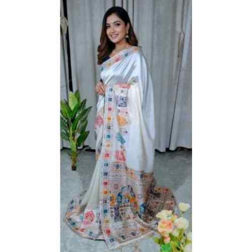 Ivory Grey Floral Printed Saree