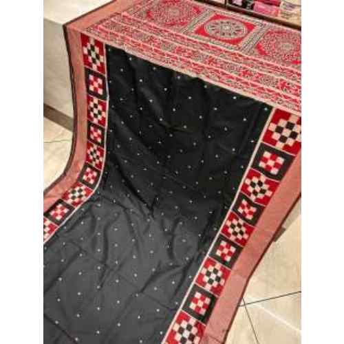 Midnight Black Maroon Heritage