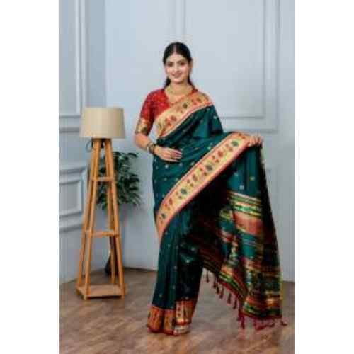 Bottle Green & Gold – Premium Lotus Paithani