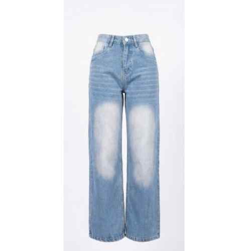 . Light Wash High-Waist Denim Jeans