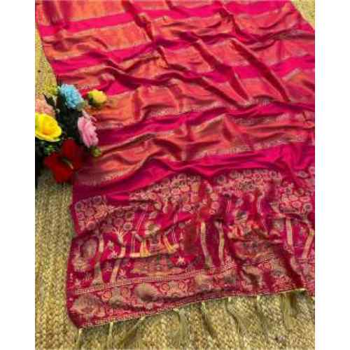 Rose Pink / Blush Pink Stunning Zari Saree!